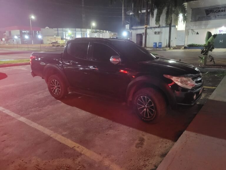 Caminhonete com registro de estelionato é localizada pela PM em Itaituba