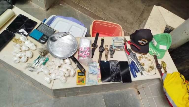 Polícia Civil prende dois suspeitos de furtos e arrombamentos em Santarém e recupera celulares, joias e drogas