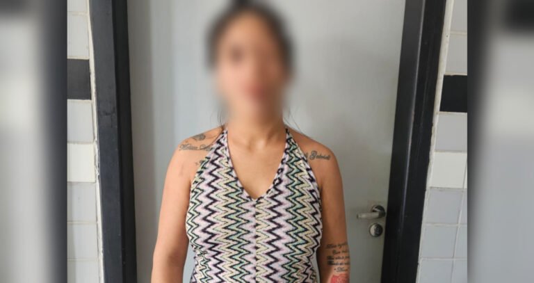 Mulher é presa suspeita de tráfico de drogas durante abordagem da CIME em Itaituba