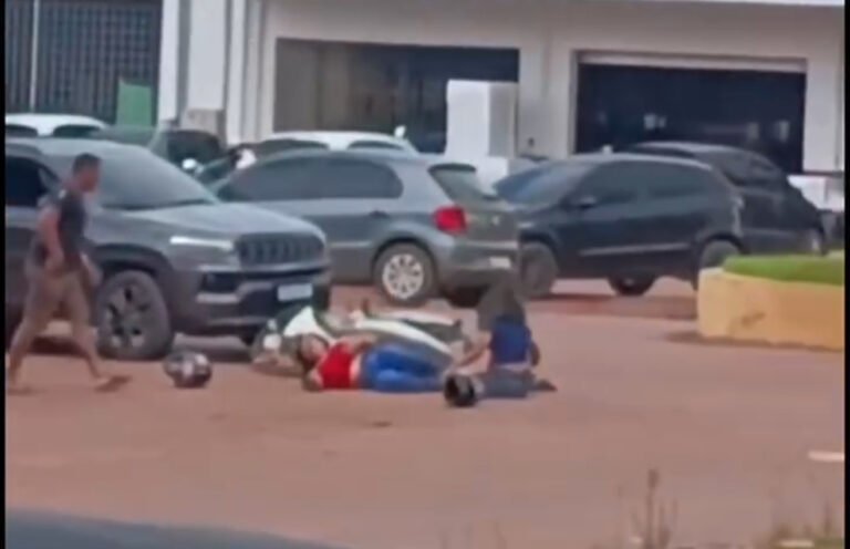 Acidente entre carro e motocicleta deixa duas pessoas feridas em rotatória da BR-230, em Itaituba
