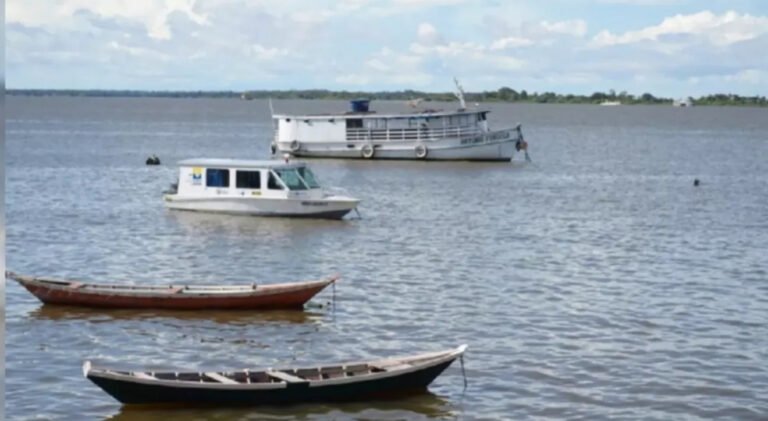 Mesmo com chuvas intensas, Rio Tapajós registra queda no nível e sai da cota de alerta em Santarém